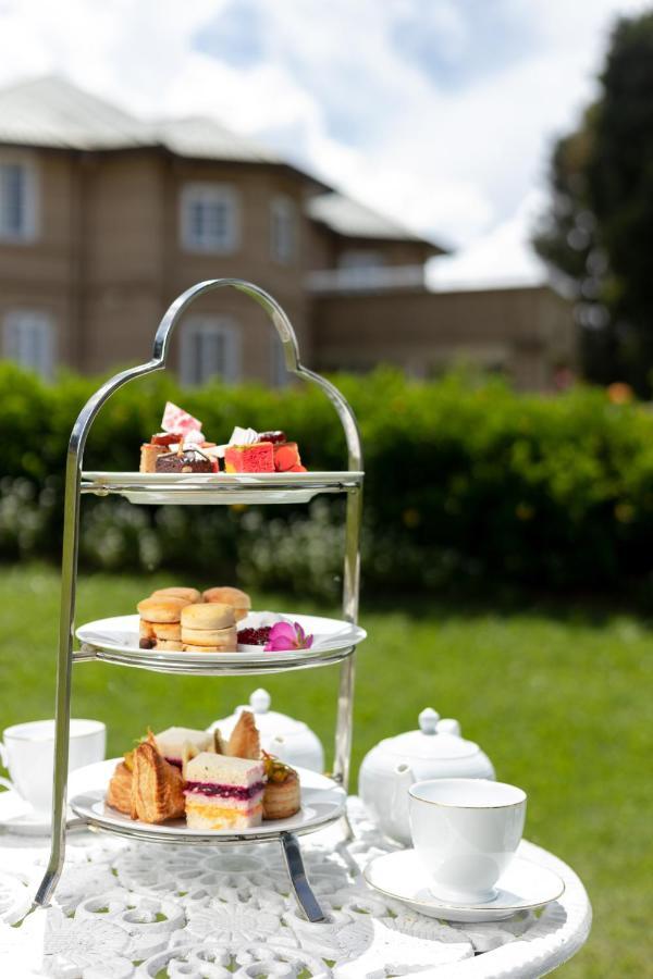 The Westbury Palace 누와라 엘리야 외부 사진